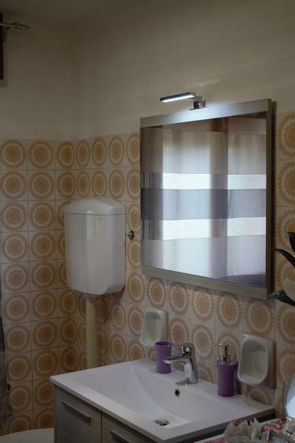 Appartamento Le Magnolie Местре Екстериор снимка